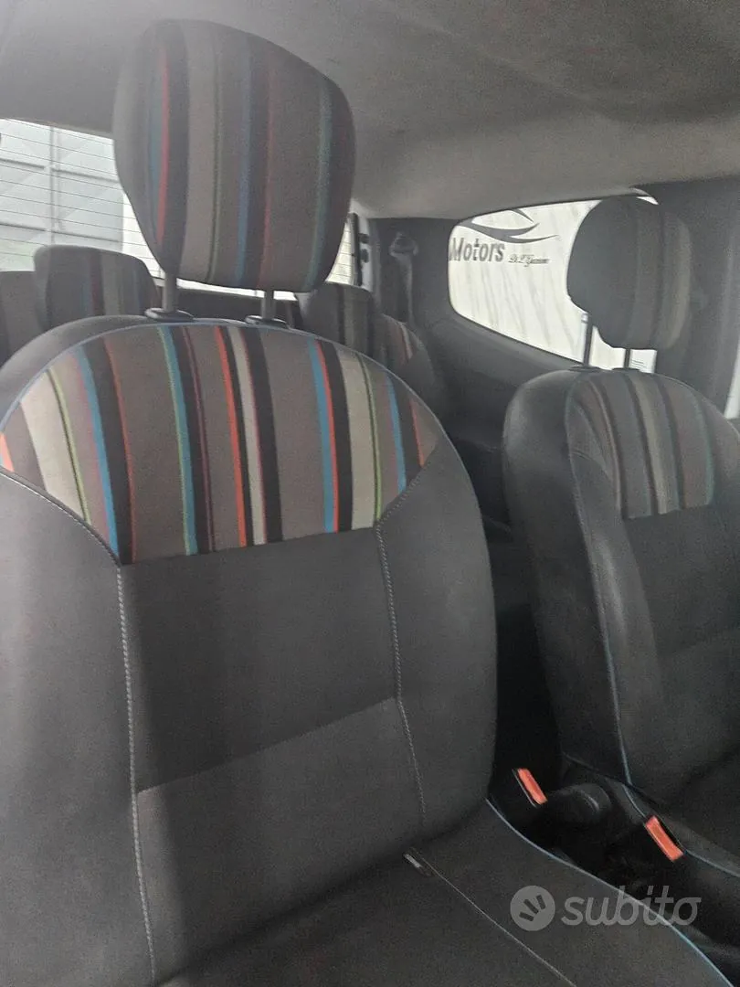 Renault Twingo 2012 photo 5