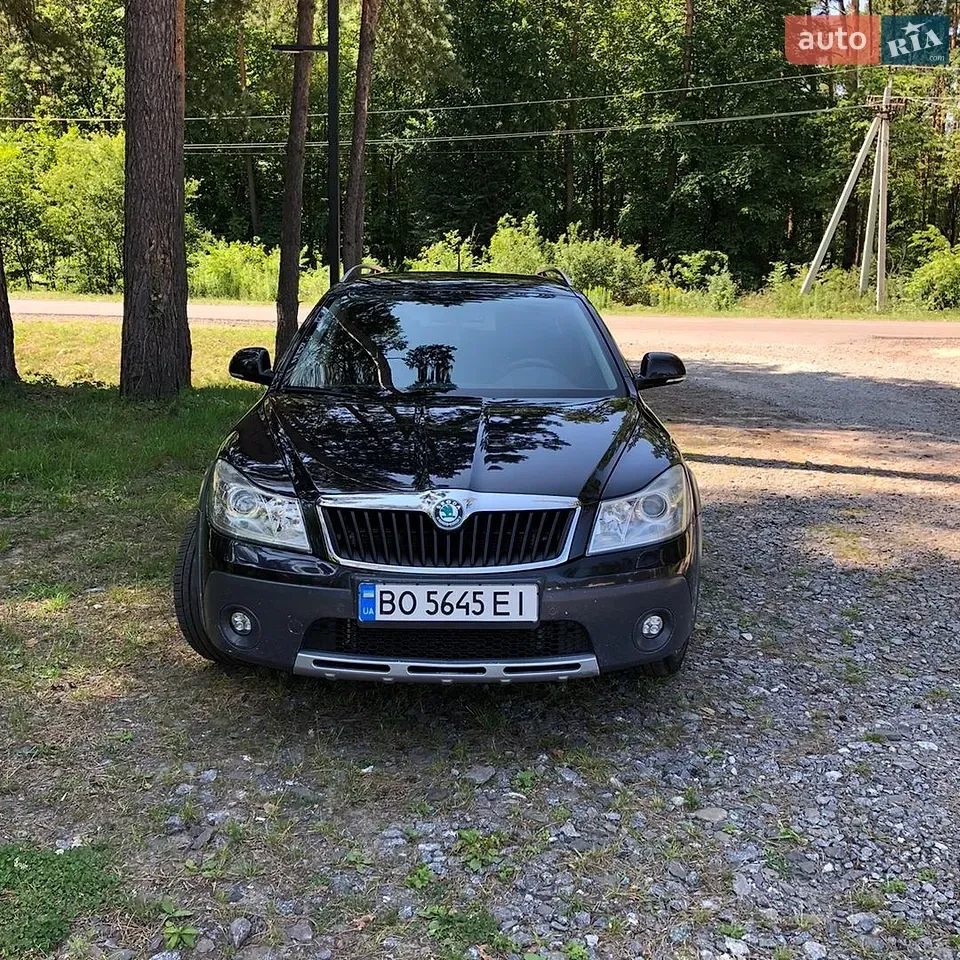 Skoda Octavia Scout 2011 photo 3