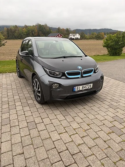 BMW I3