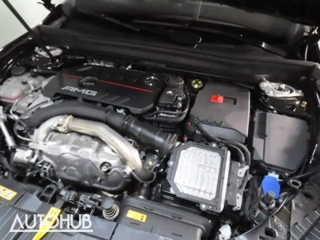 Mercedes-Benz Glb 2025 photo 5