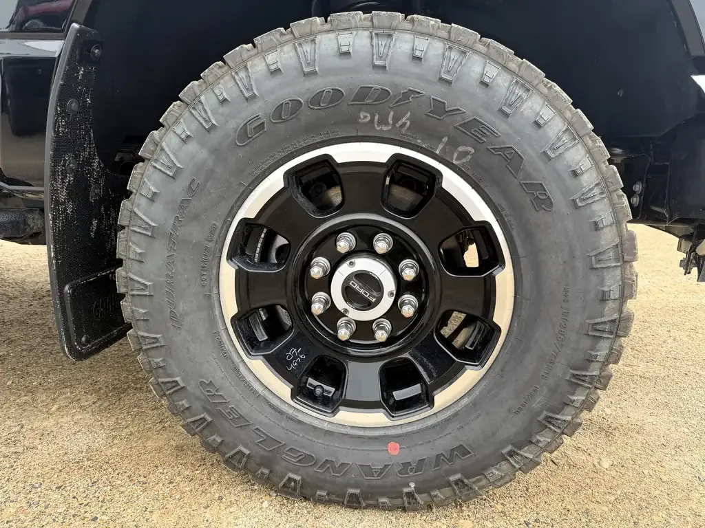 Ford F-350 Super Duty 2026 photo 4