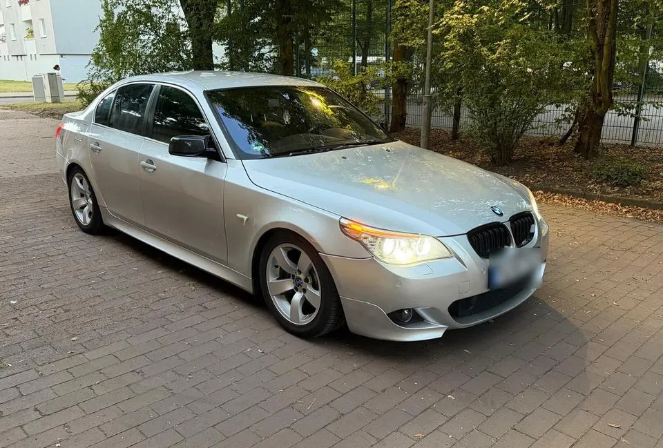 BMW 525I E60