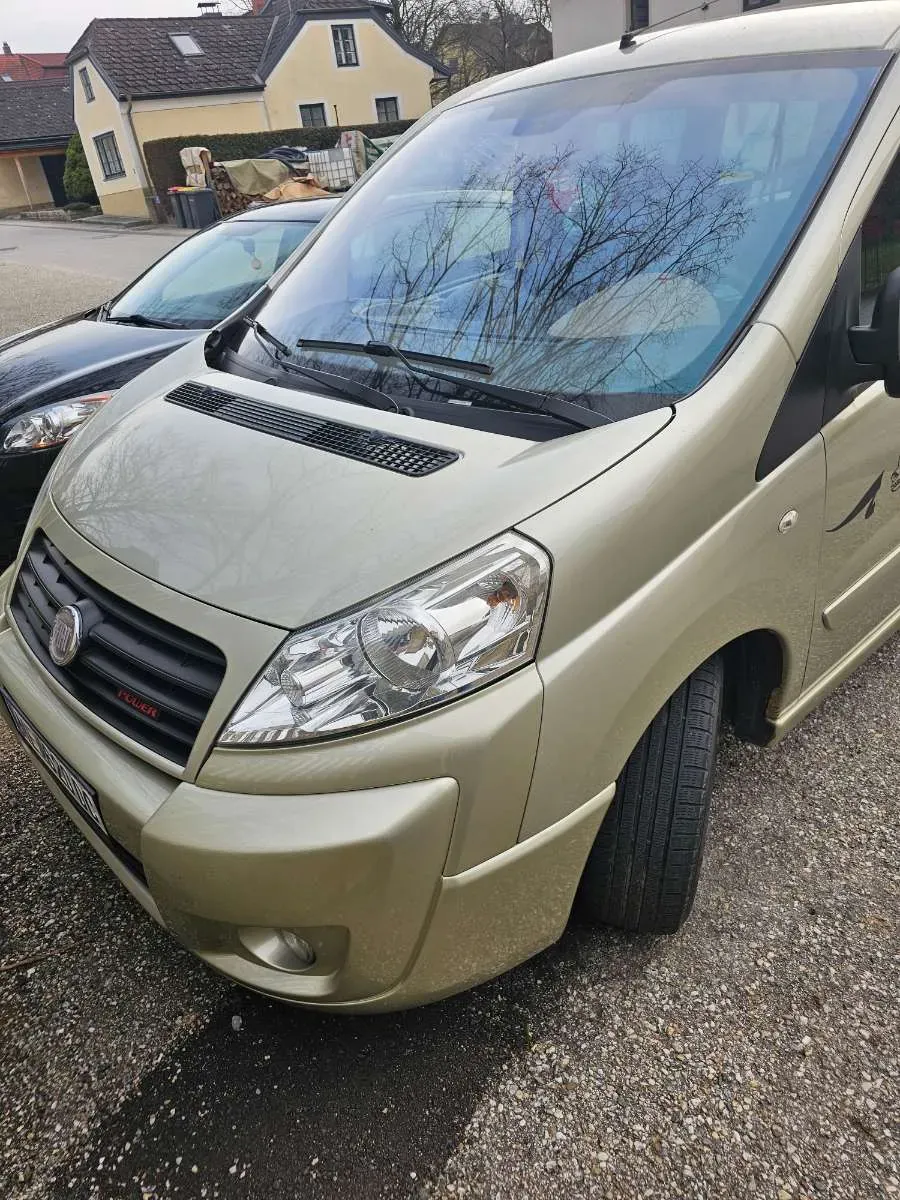 Fiat Scudo 2010 photo 2