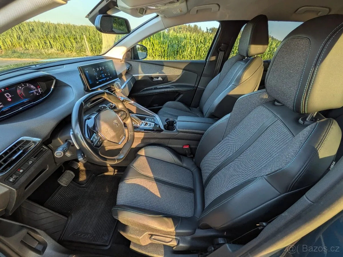 Peugeot 5008 2020 photo 3