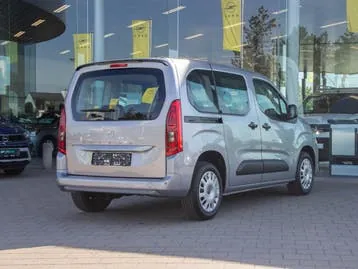 Opel Combo Tour 2026 photo 3