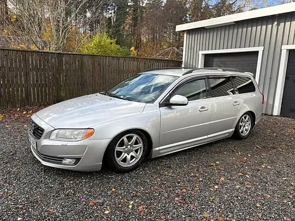 Volvo V70 2013 photo 3