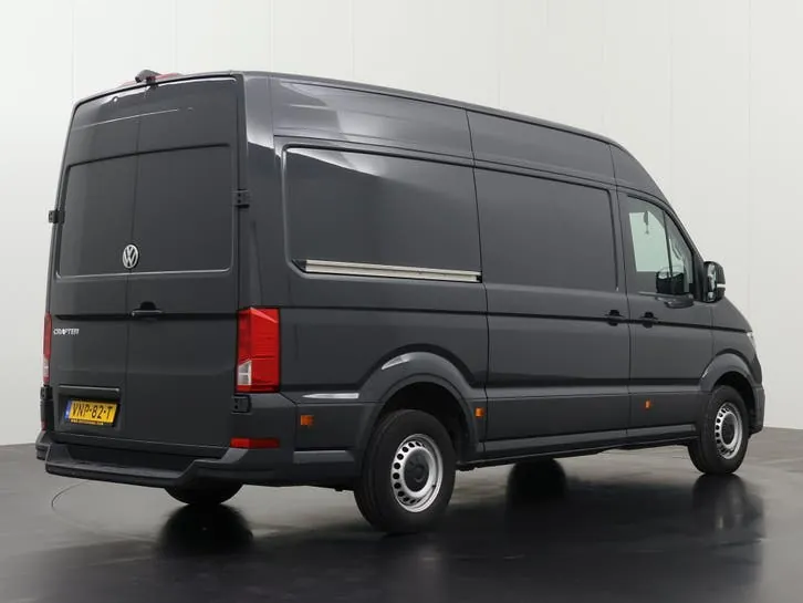Volkswagen Crafter 2022 photo 2