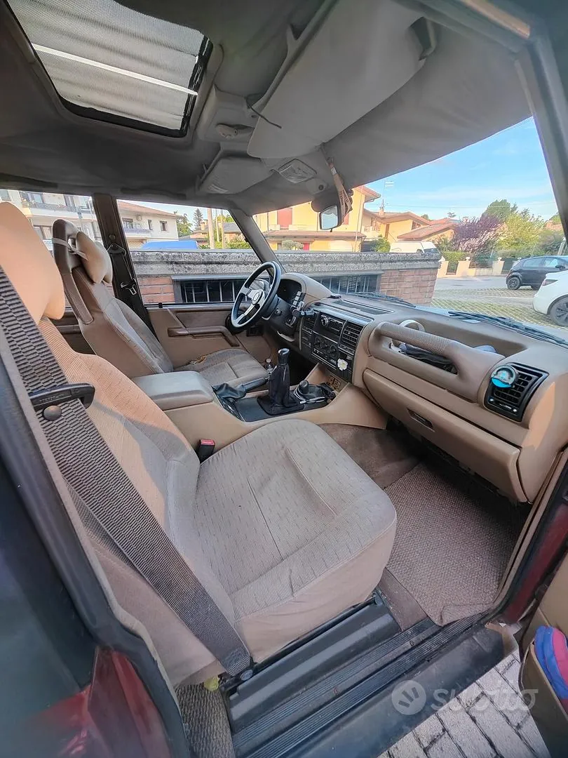 Land Rover Discovery 1996 photo 4