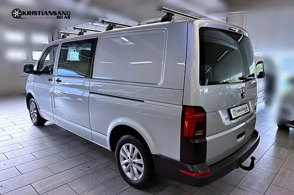 Volkswagen Transporter 2021 photo 2