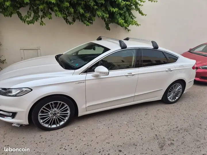 Ford Mondeo 2018 photo 2