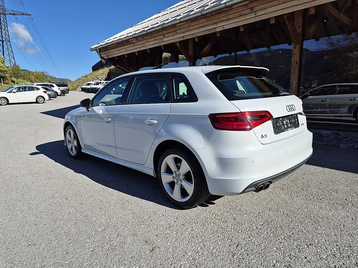 Audi A3 2013 photo 3