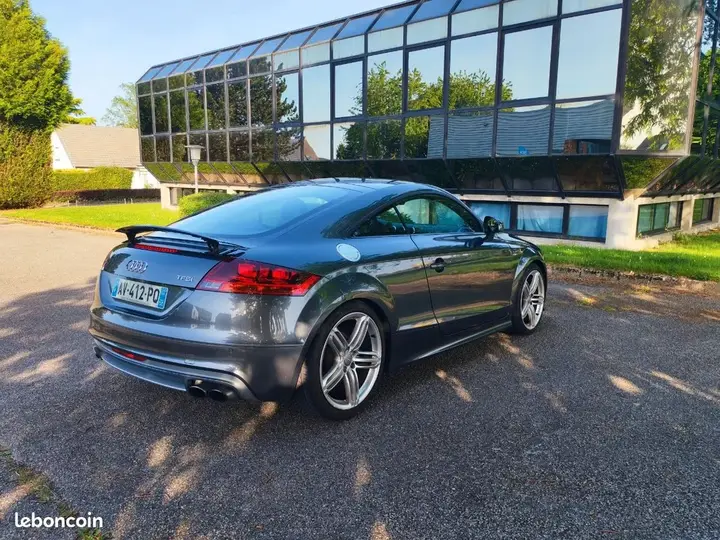 Audi Tt 2010 photo 2