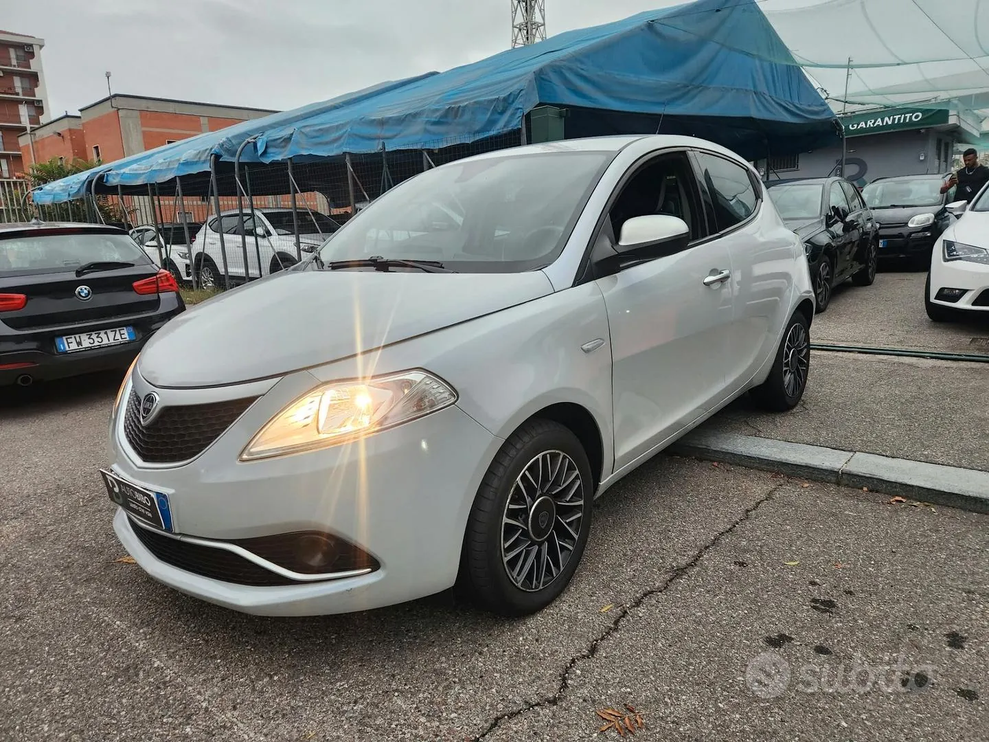 Lancia Ypsilon