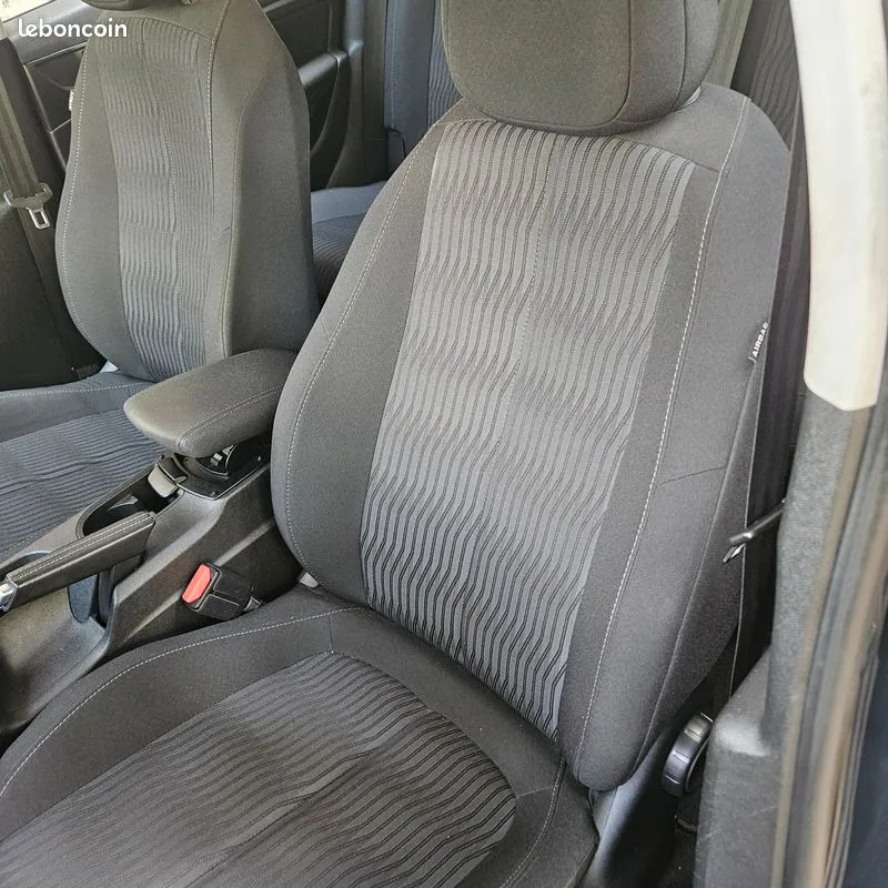 Peugeot 308 2016 photo 5