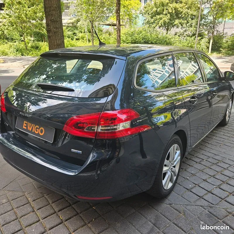 Peugeot 308 2016 photo 2