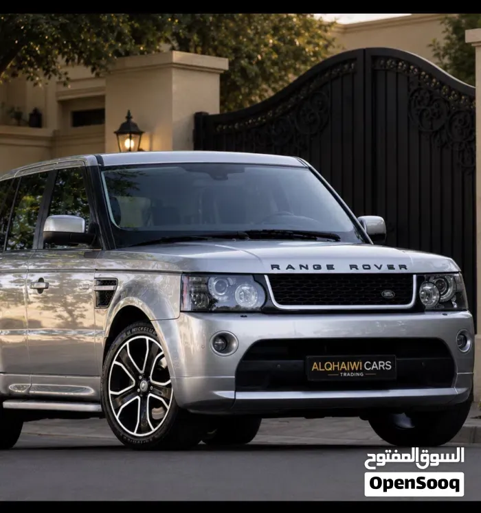 Land Rover Range Rover Sport 2010 photo 3