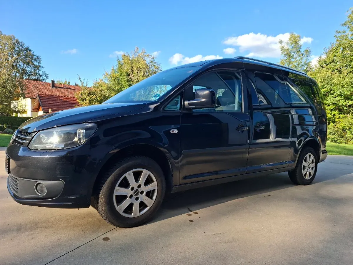 Volkswagen Caddy 2012 photo 3