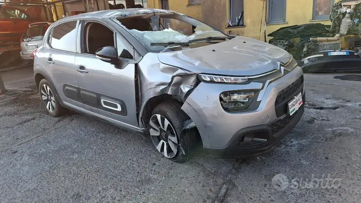 Citroen C3 2024 photo 2
