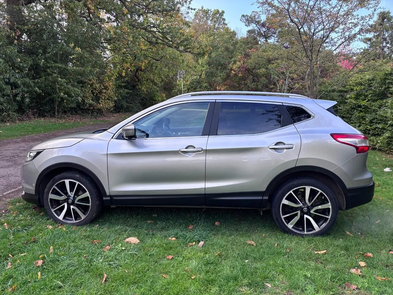 Nissan Qashqai 2015 photo 4