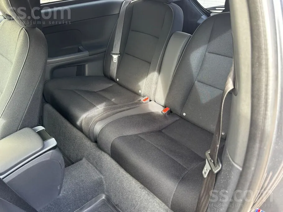 Volvo C30 2012 photo 5