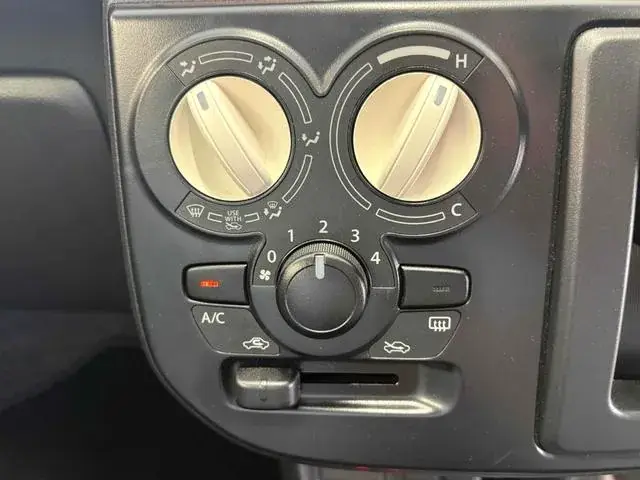 Suzuki Alto 2017 photo 5