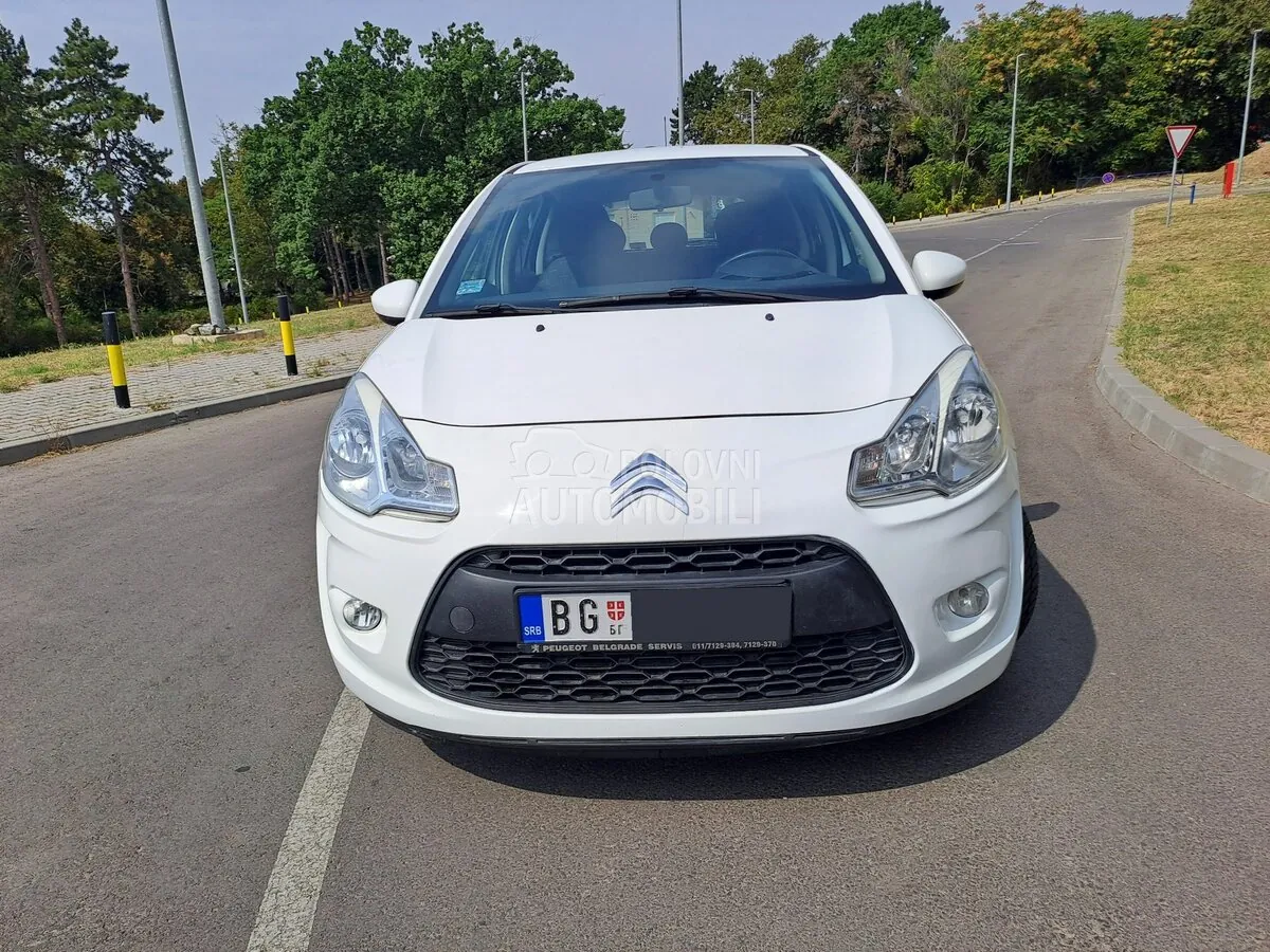 Citroen C3 2011 photo 2