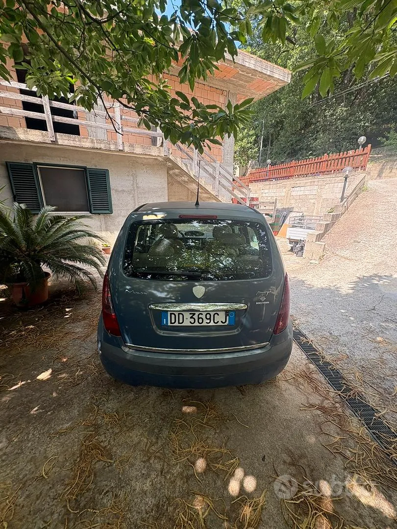 Lancia Musa 2006 photo 2