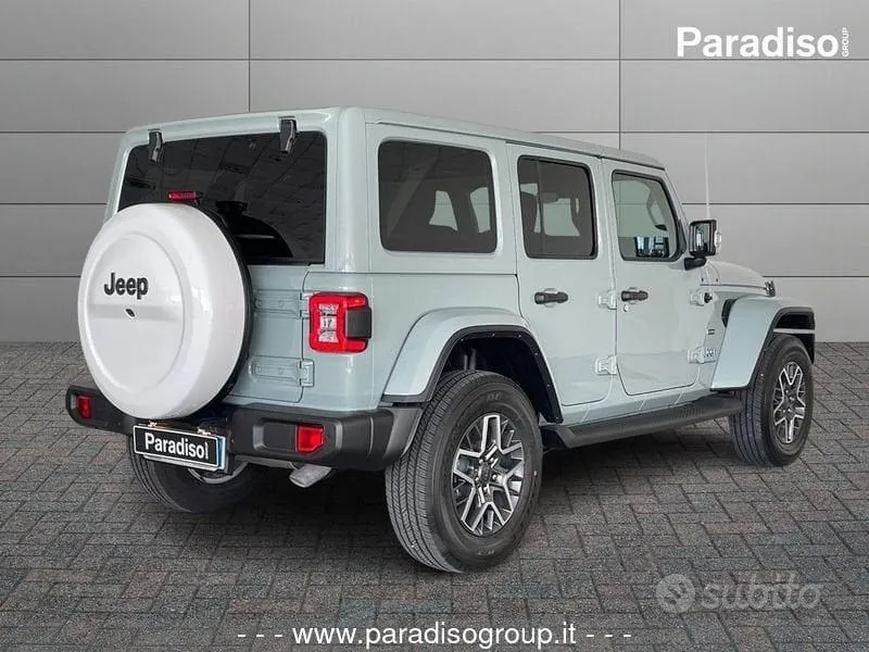 Jeep Wrangler 2023 photo 2