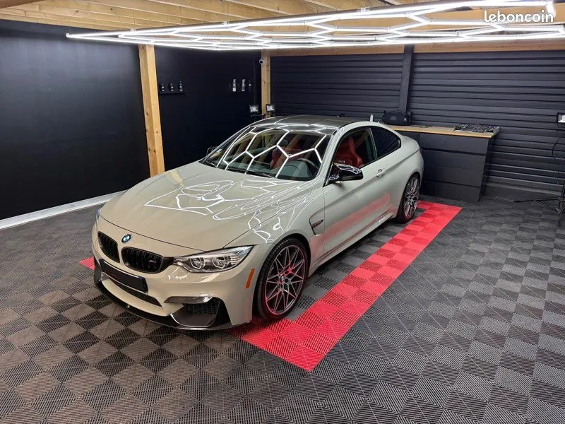 BMW M4 2016 photo 2