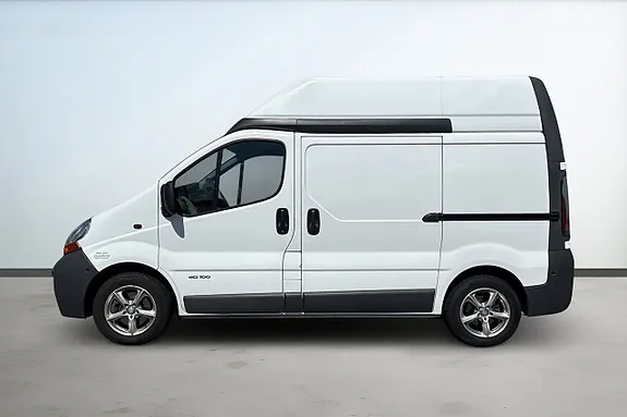 Renault Trafic 2006 photo 2