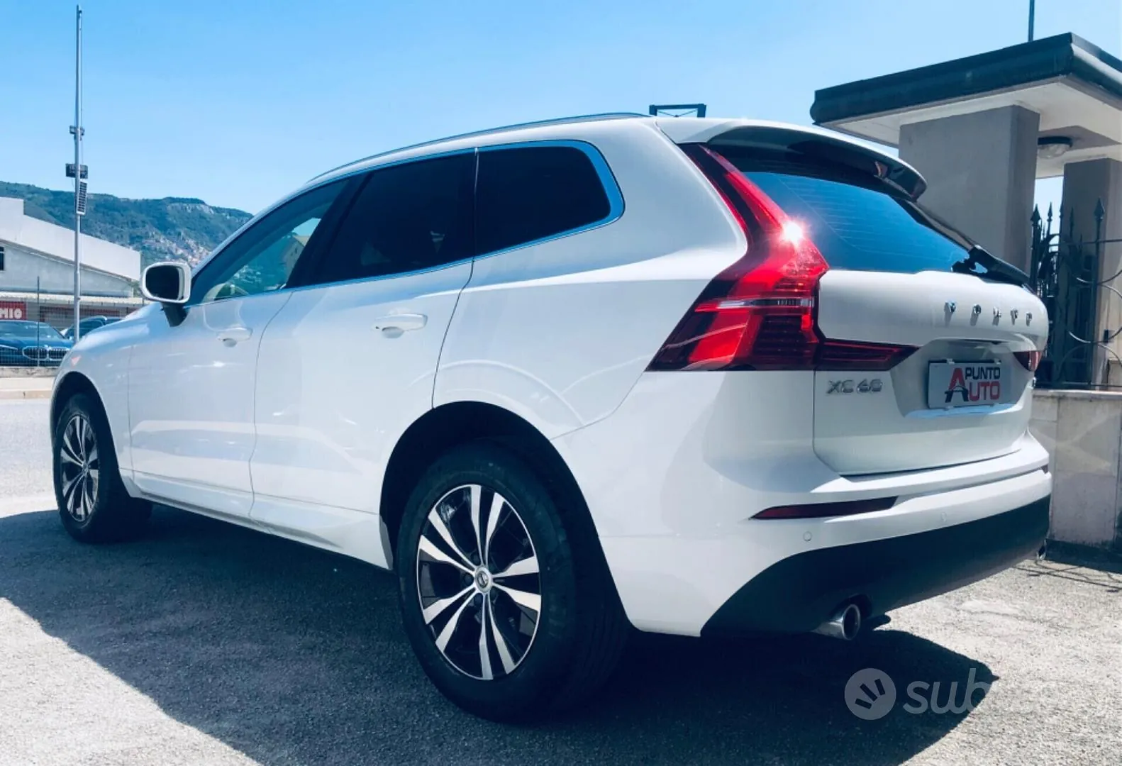 Volvo Xc60 2021 photo 4