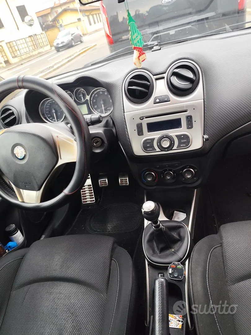 Alfa Romeo Mito 2010 photo 4