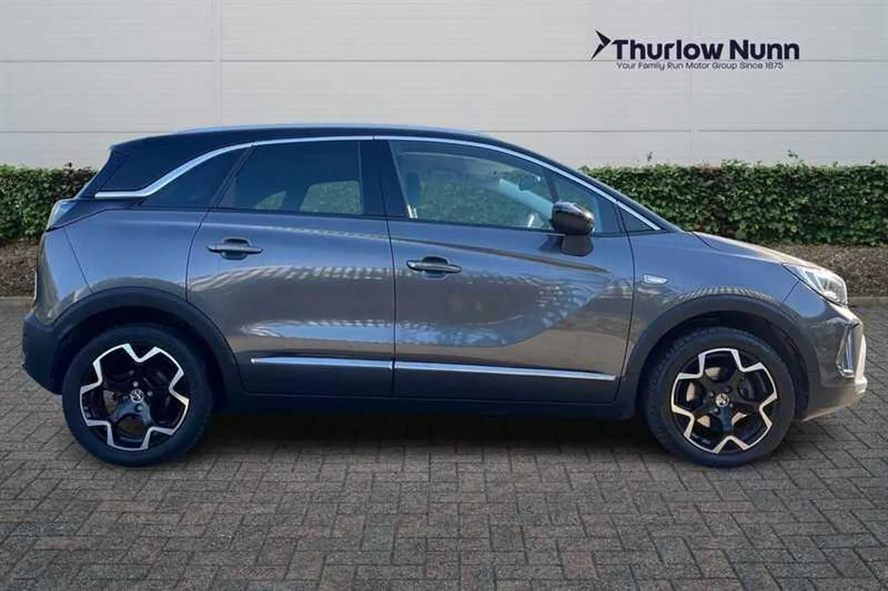 Vauxhall Crossland 2022 photo 2