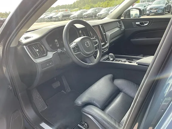 Volvo Xc60 2025 photo 5
