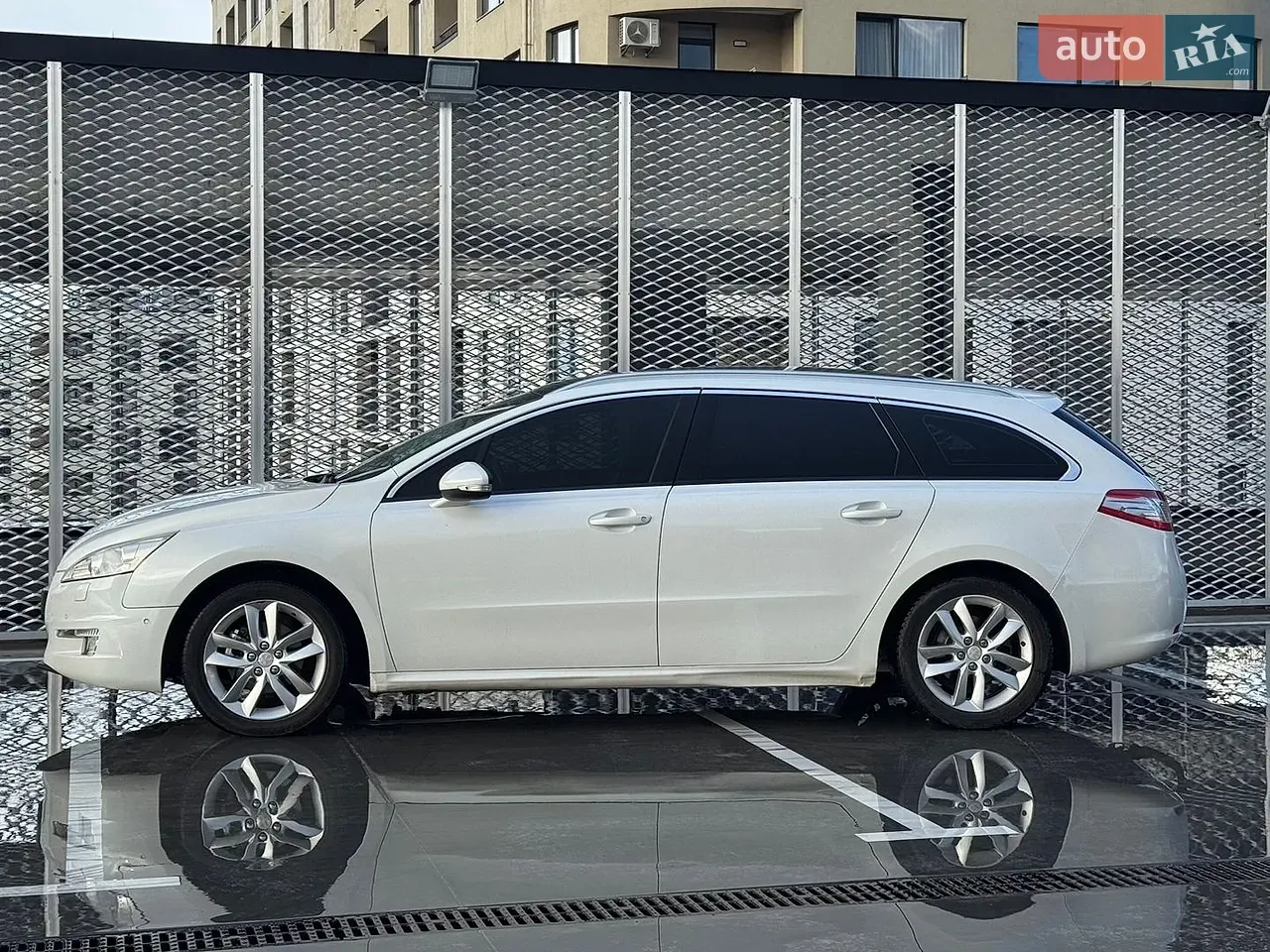 Peugeot 508 2011 photo 4