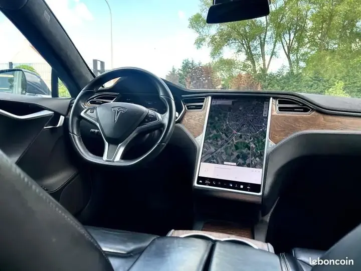 Tesla Model S 2017 photo 4