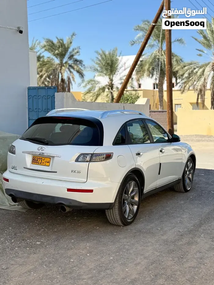 Infiniti Fx35