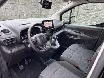 Citroen Berlingo 2021 photo 2