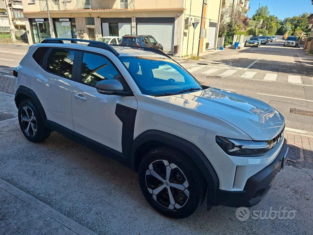 Dacia Duster 2024 photo 3