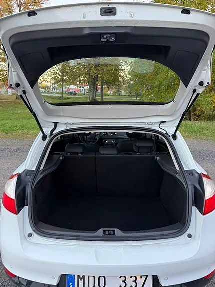 Renault Megane Iii 2012 photo 4