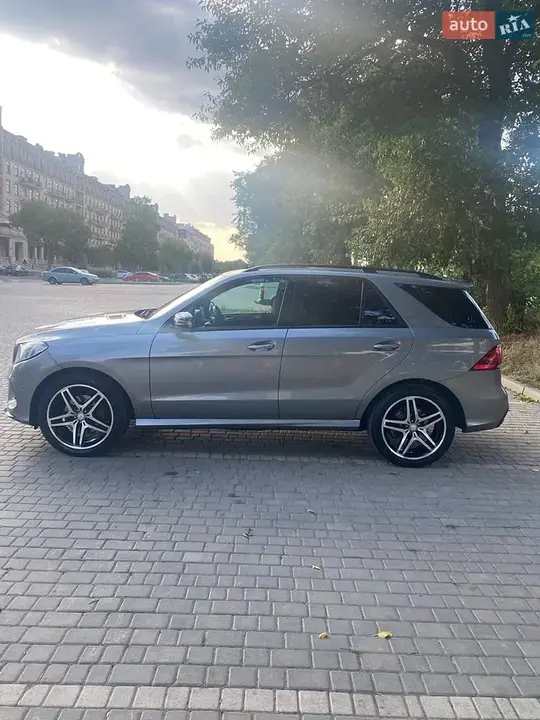 Mercedes-Benz Gle 2016 photo 3
