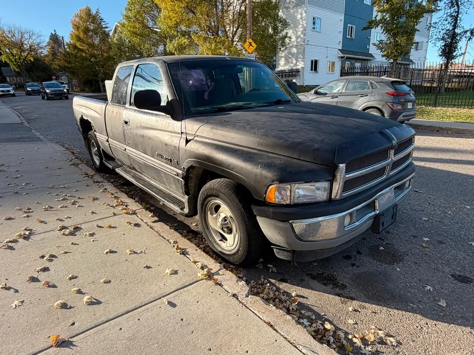 Dodge Ram 1500 1999 photo 2