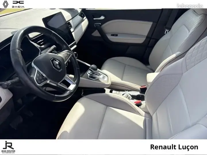 Renault Captur 2023 photo 3