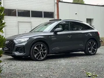Audi Q5 2023 photo 3