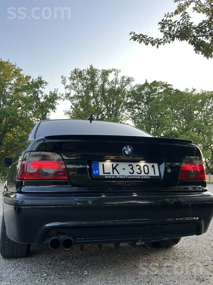 BMW 525 2001 photo 2