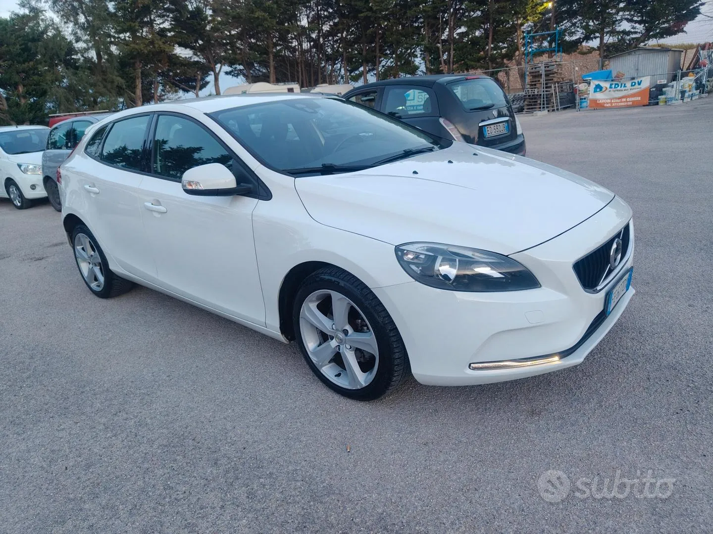 Volvo V40 2016 photo 3