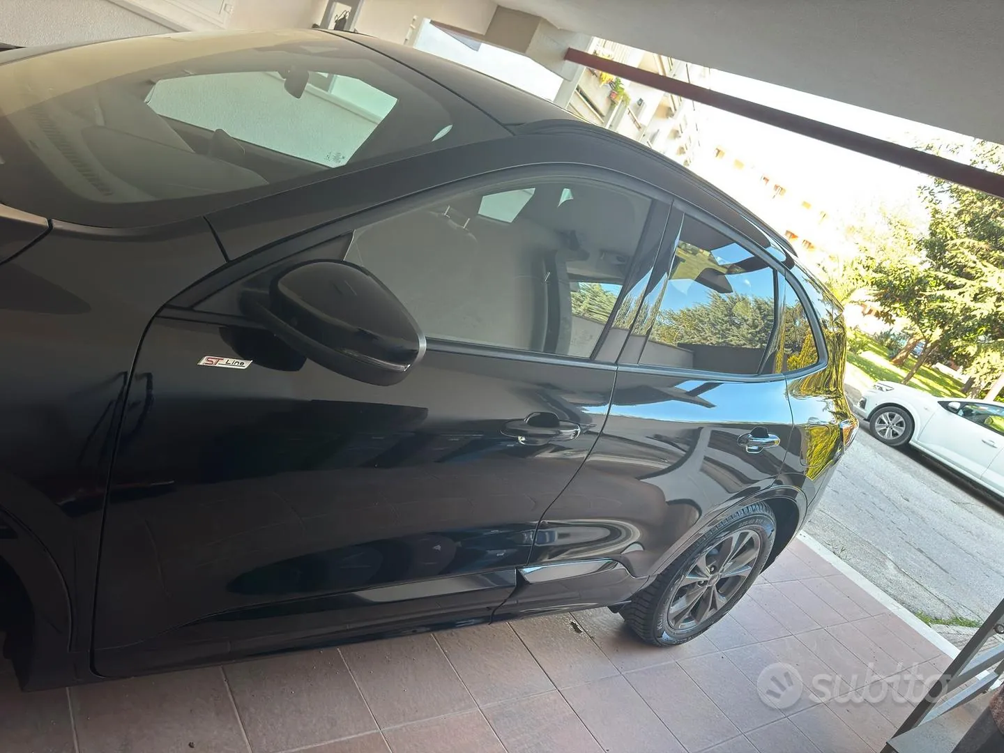 Ford Kuga 2023 photo 4