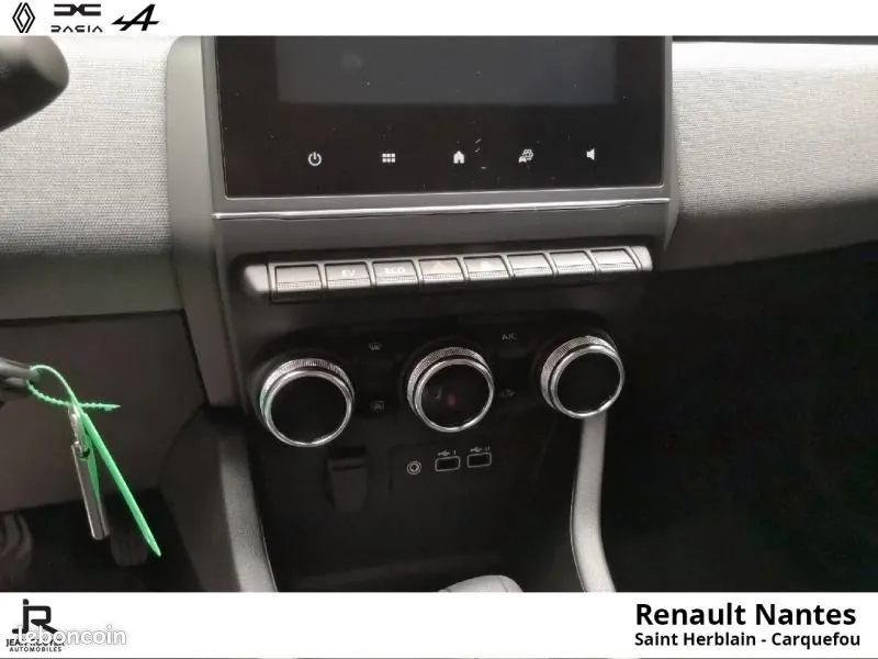 Renault Clio 2026 photo 4