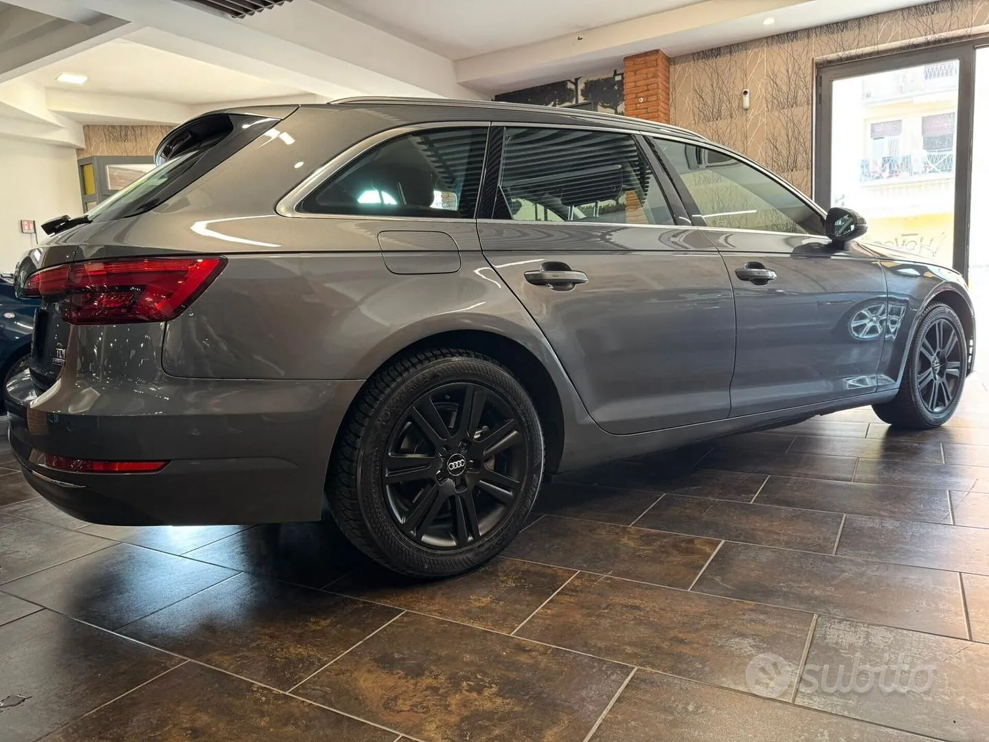 Audi A4 Avant 2016 photo 4
