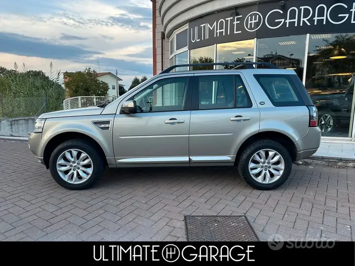 Land Rover Freelander 2014 photo 3